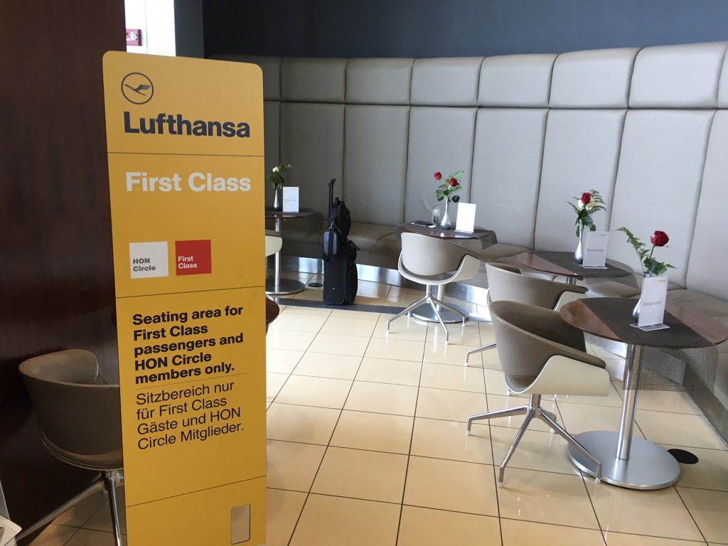 Review Lufthansa Senator Lounge Washington D.C. Frankfurtflyer.de