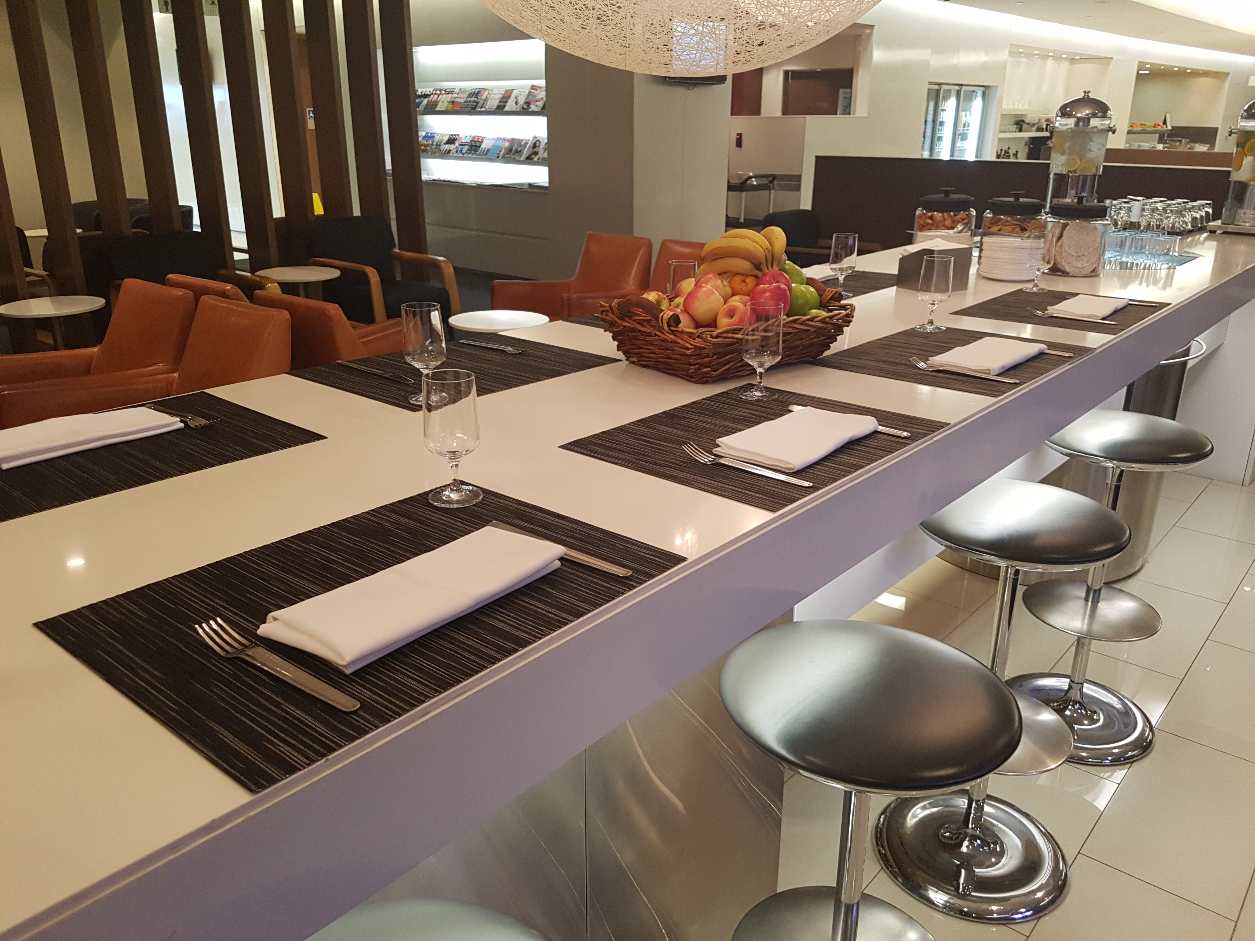 Qantas Business Class Lounge Perth international27 Frankfurtflyer.de