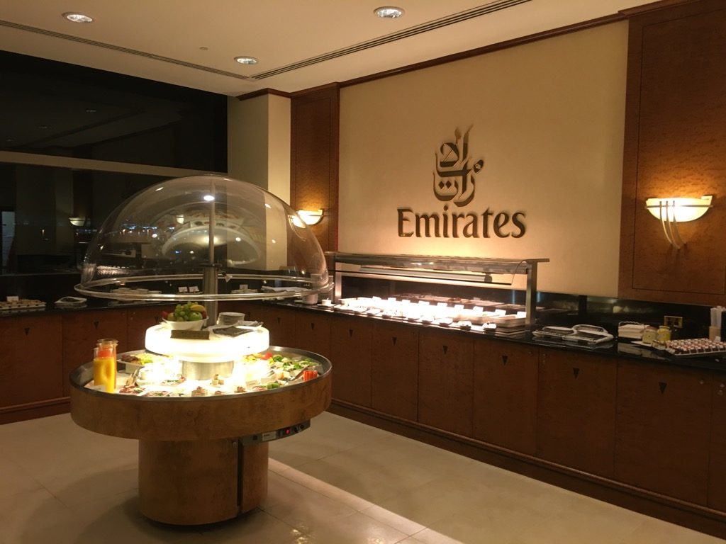 Review Emirates Lounge Brisbane Frankfurtflyer.de