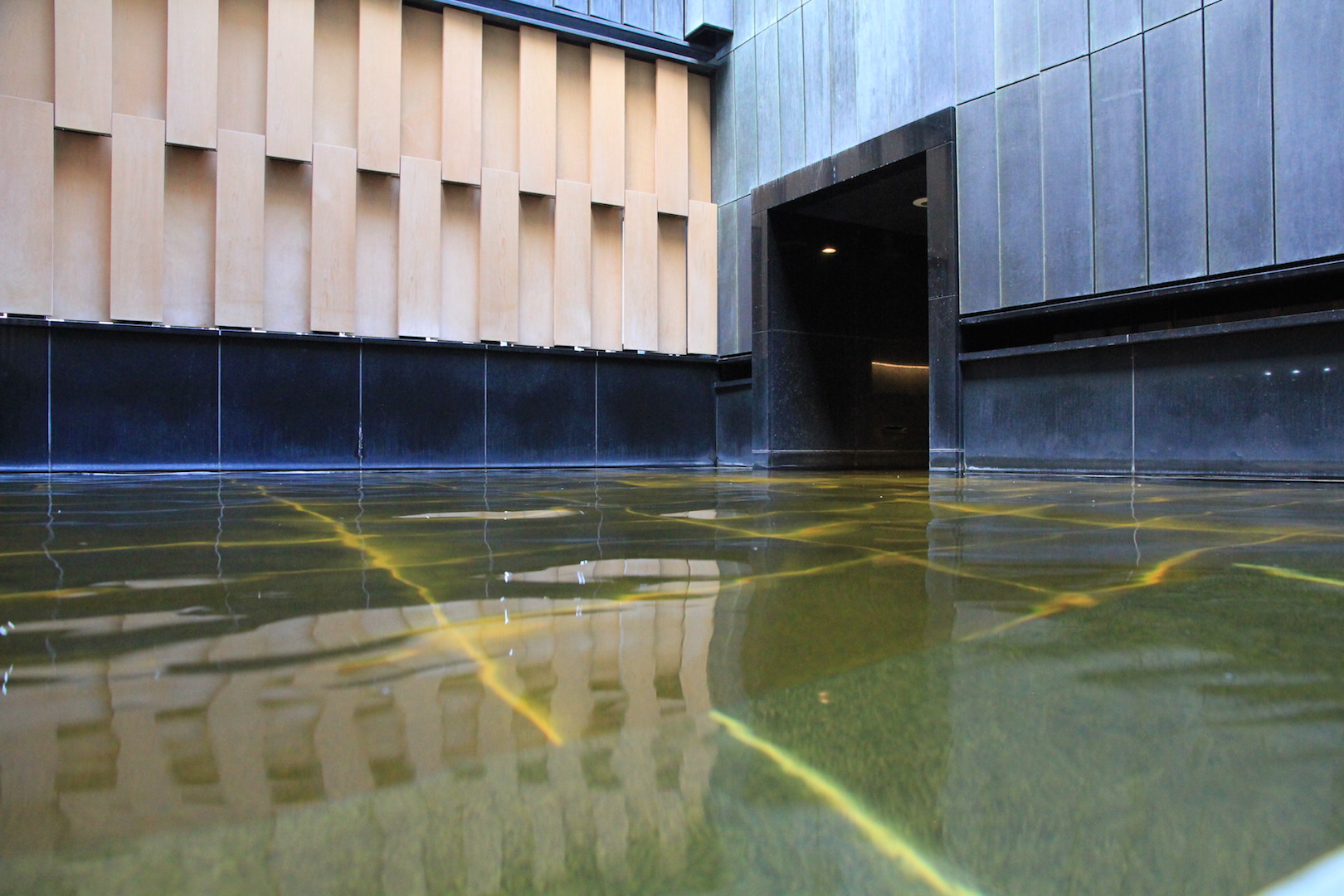 Nackt Baden Im Hotel Pool Nackt Baden Im Hotel Pool