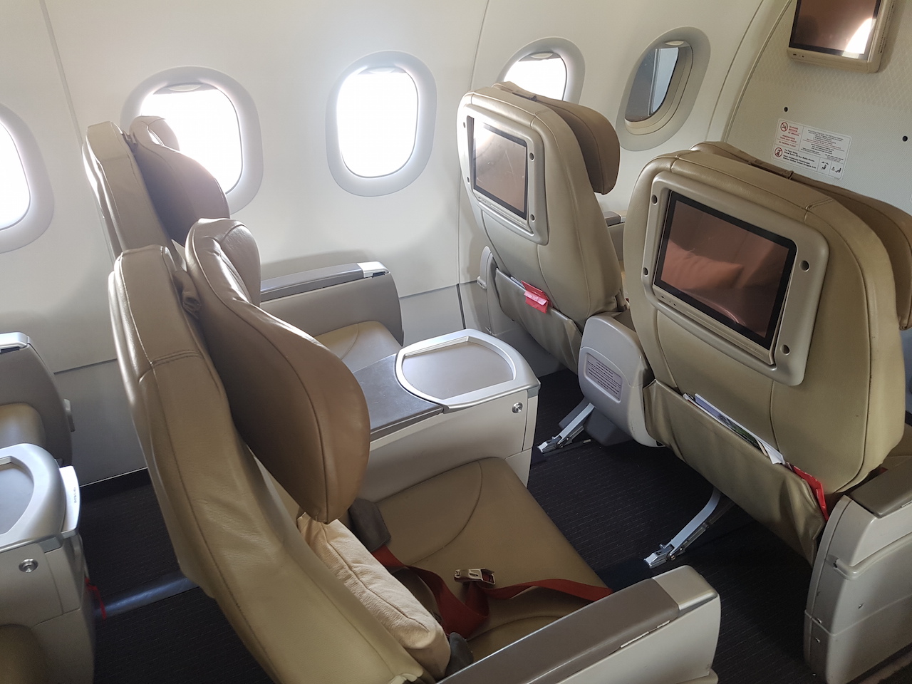 Batik Air Business Class Review | review batik air business class im airbus a320 Batik Air Business Class Review | review batik air business class im airbus a320