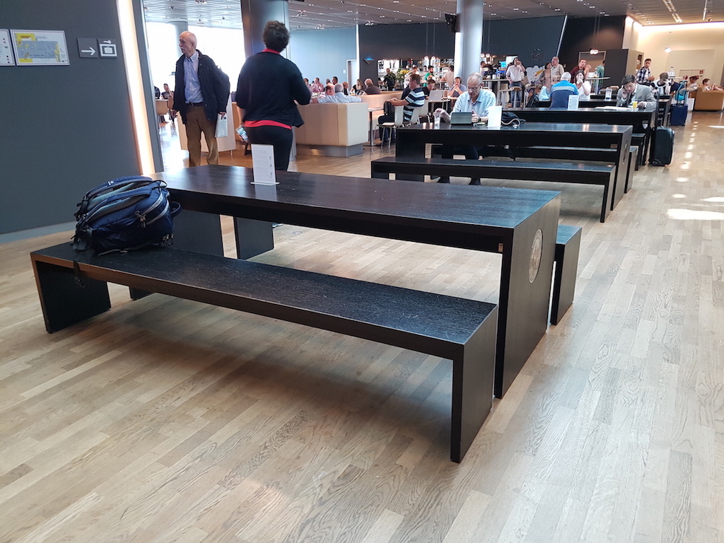 Lufthansa-Business-Class-Lounge-M%C3%BCnchen-Gate-G28-36.jpg