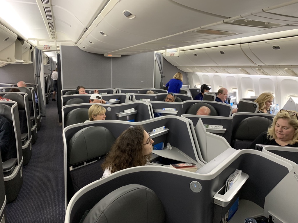 Review American Airlines Business Class Boeing 777 200