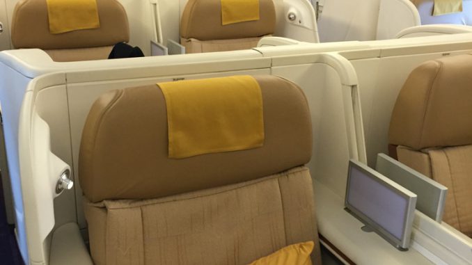 thai_first_class_a380_cdg_bkk-7