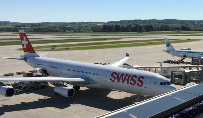swiss-first-class-lounge-e-21