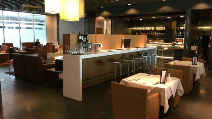 Lufthansa First Class Lounge Muenchen-7