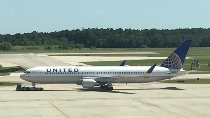 United Club Houston E-4