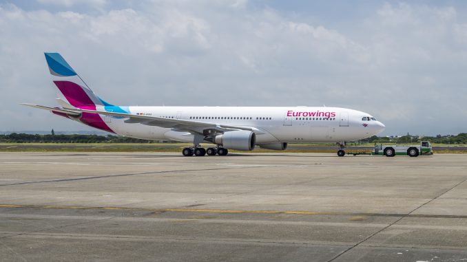flieger-a330-pushback-eurowings