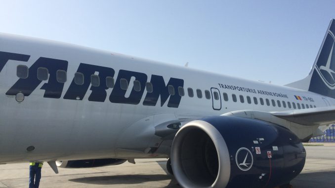 Tarom Economy Class Boeing 737 (13)
