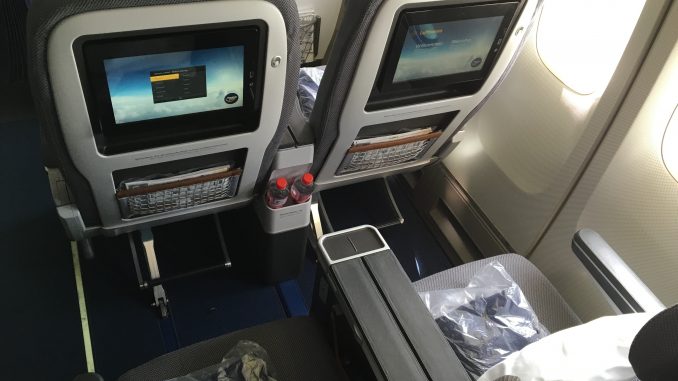 Lufthansa Premium Economy Class in der Boeing 747-400 (9)