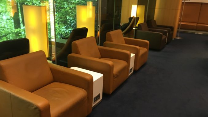 Lufthansa Senator Lounge London Heathrow-24