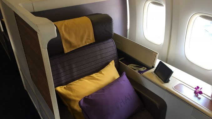 Thai Airways First Class Boeing 747-400Thai Airways First Class Boeing 747_3208