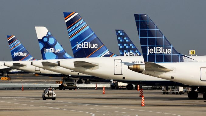 jetblue-tailfins-blueberries