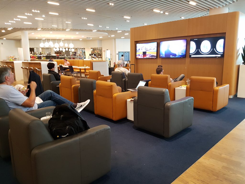Lufthansa Business Lounge Frankfurt Terminal 1 www.frankfurtflyer.de