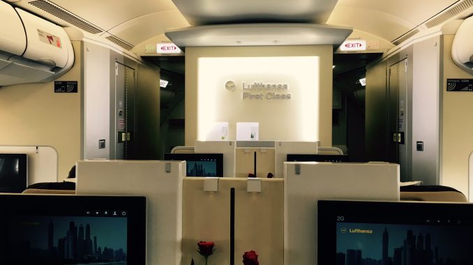 Lufthansa First Class 330