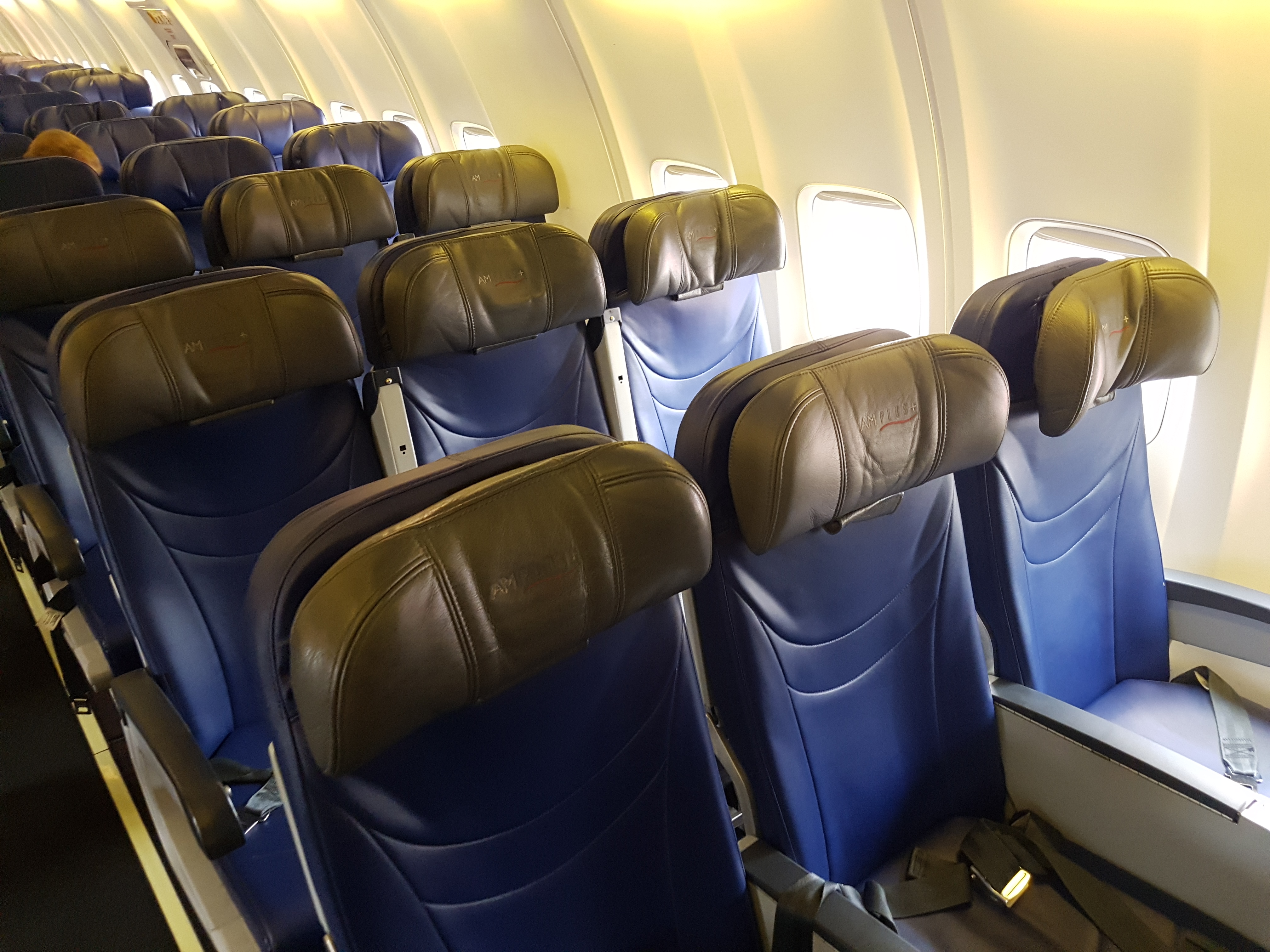 Review: Aeromexico Economy Class in der Boeing 737-700 - Frankfurtflyer.de