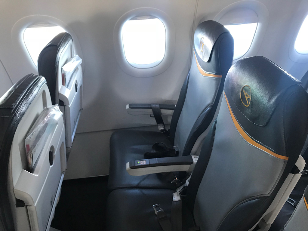 Review Condor Economy Class im Airbus A321 von Hannover nach Korfu