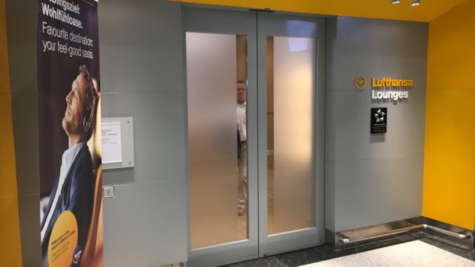 Lufthansa Senator Lounge Dubai DXB-19