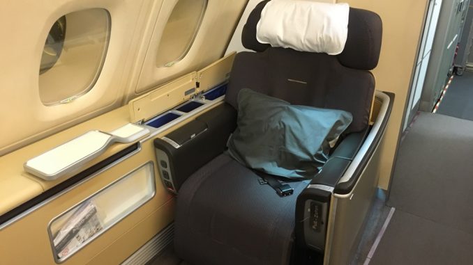 Lufthansa First Class Airbus A380 Hongkong nach Frankfurt-4