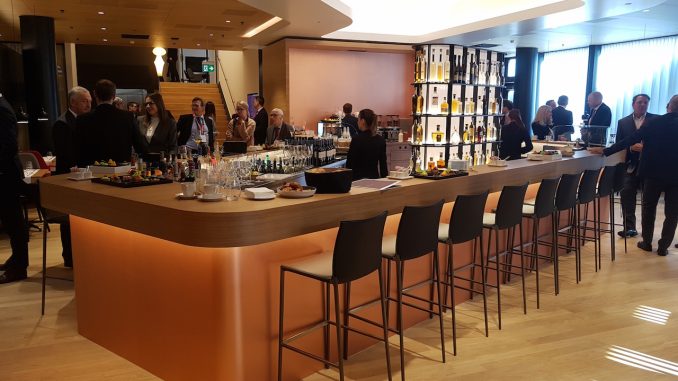 Die neue Swiss First Class Lounge A Zürich 48