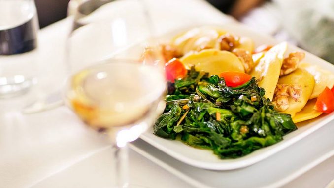 Lufthansa a la Carte Dining