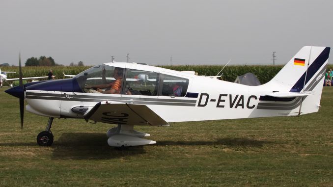 d-evac-private-robin-dr400-180-rgent_PlanespottersNet_413190_043b5f7a71