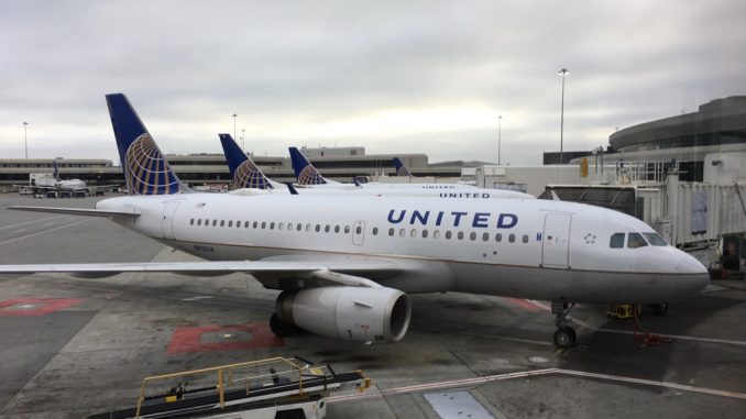 United Club San Fransisco Gate72 -11