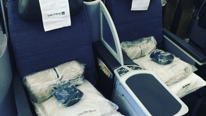 United Polaris Business Class Boeing 787 Frankfurt San Fransisco-9