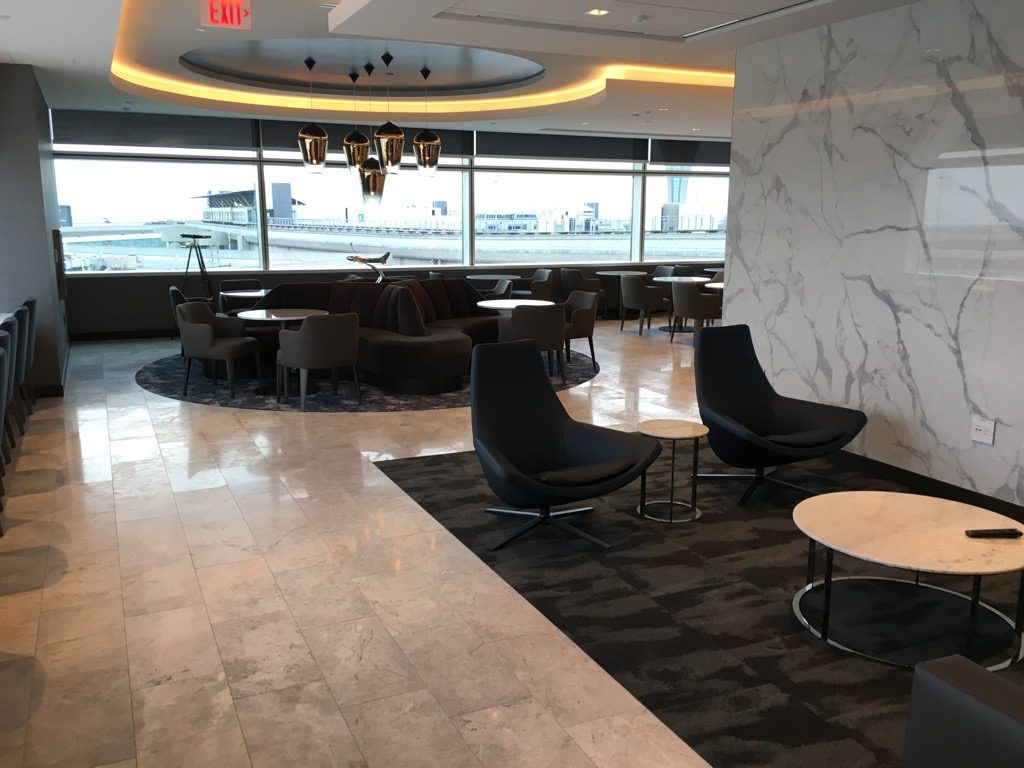 Review: United Polaris Lounge San Francisco - Frankfurtflyer.de