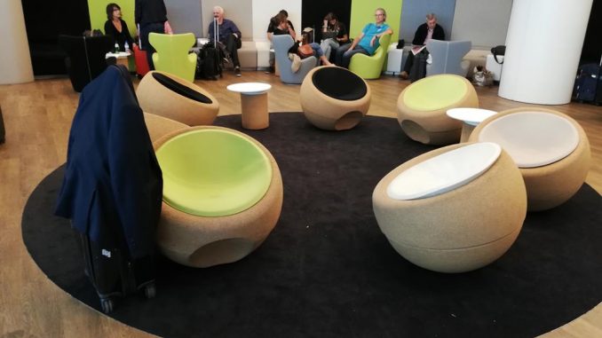TAP Portugal Business Class Lounge Lissabon Schengen (21)