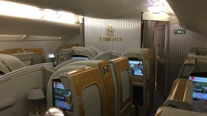 Emirates First Class Airbus A380 Hongkong Dubai-18