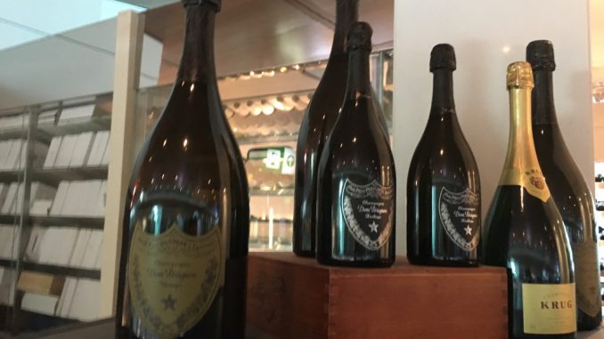 Emirates First Class Lounge Dubai Terminal B-14