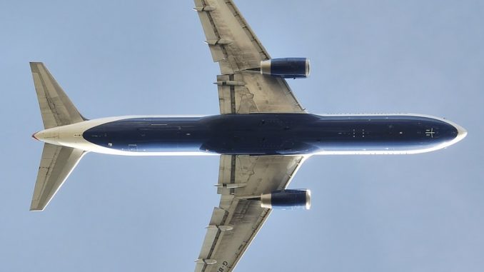 jet-726496_960_720