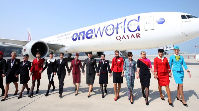 qatar-airways-oneworld-stewardessen