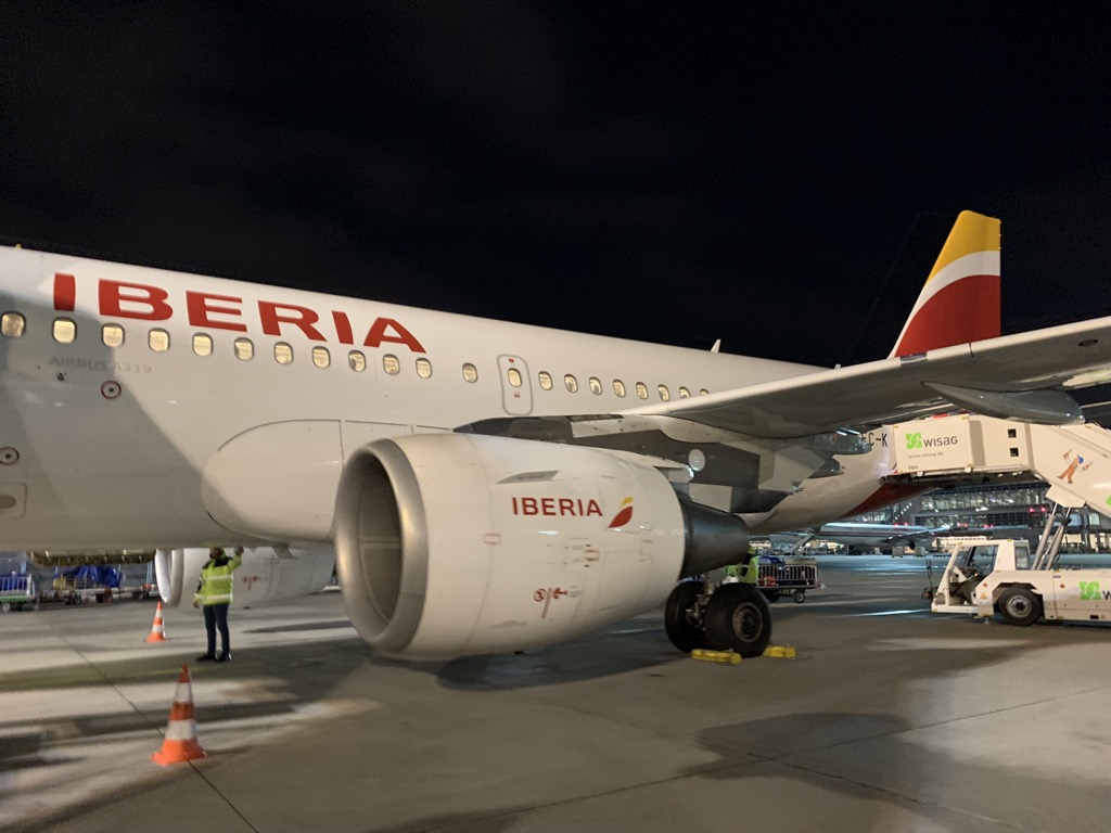 Review Iberia Business Class Airbus A319 Frankfurt Nach Madrid Frankfurtflyer De