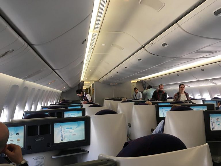 Review Air China Business Class in der Boeing 777300 ER von Frankfurt nach Peking Review Air China Business Class in der Boeing 777300 ER von Frankfurt nach Peking