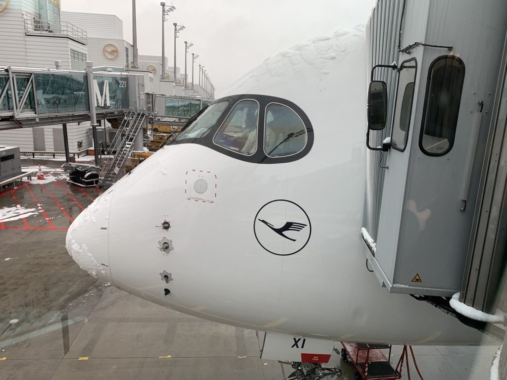 Lufthansa Cockpit außen