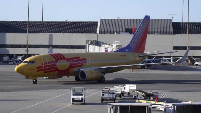 aircraft-655510_1280