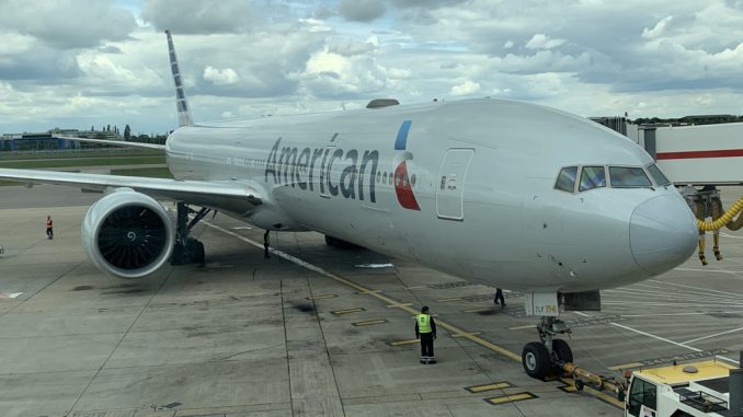 American Airlines Business Class Boeing 777-200 LHR-DFW-3