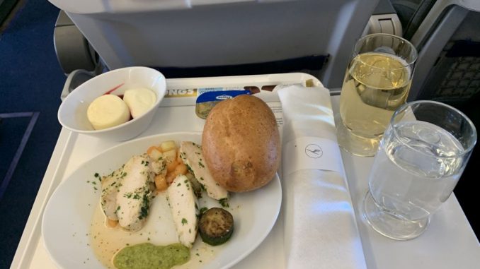 lufthansa_business_class_a319_luxemburg_frankfurt (6) Lufthansa Business Class Catering