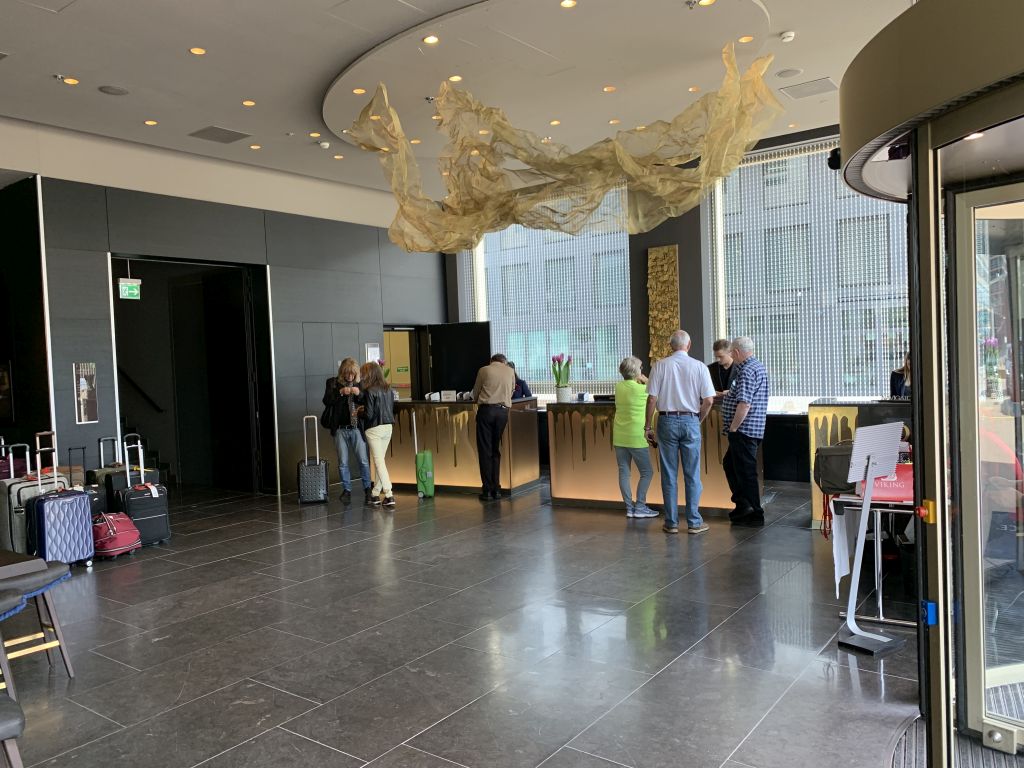 Review: Renaissance Zürich Tower Hotel - Frankfurtflyer.de