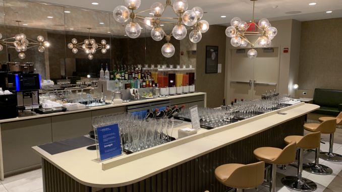 British Airways First Class Lounge New York JRK-7