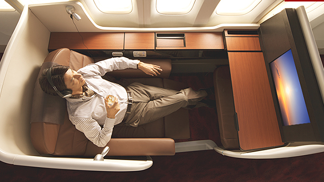 JAL First Class 3