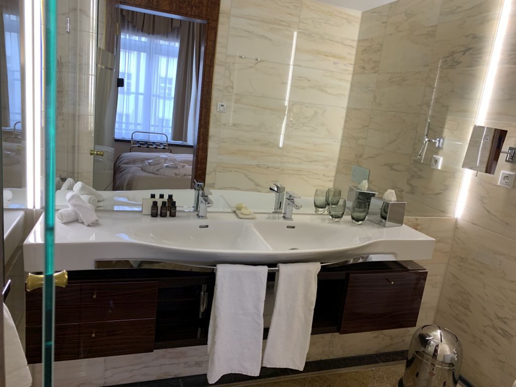 Derag Living Hotel de Medici Düsseldorf Bad