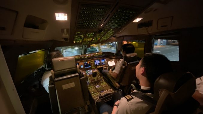 Singapore Airlines First Class 777-12