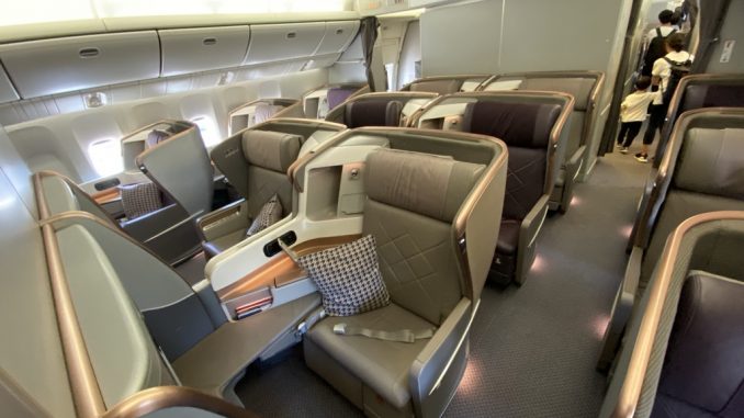 Singapore Airlines First Class 777-26