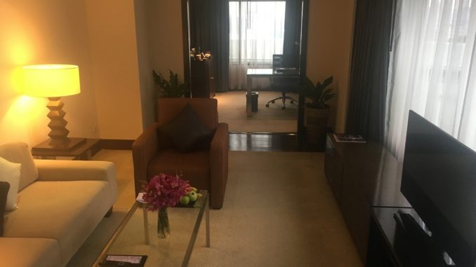 JW_BKK_Wohnzimmer_der_Suite