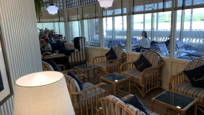 coral_beach_lounge_phuket_domestic_terminal_foto_sebastian (9)