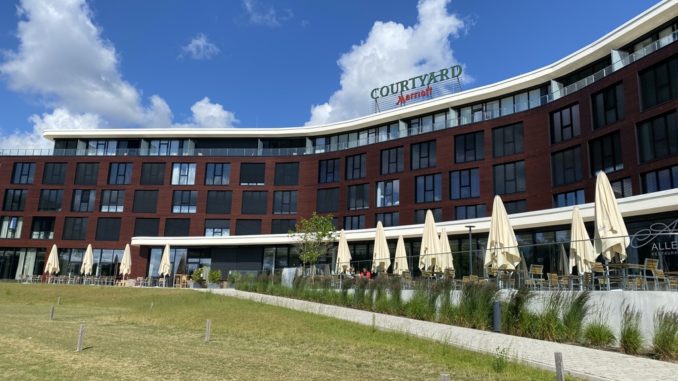 Courtyard by Marriott Wolfsburg 12