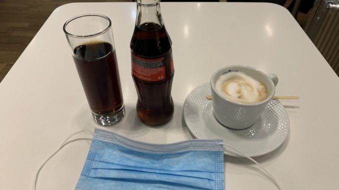 Lufthansa Business Lounge A Corona-4